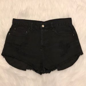 Ripped  high rise cheeky shorts